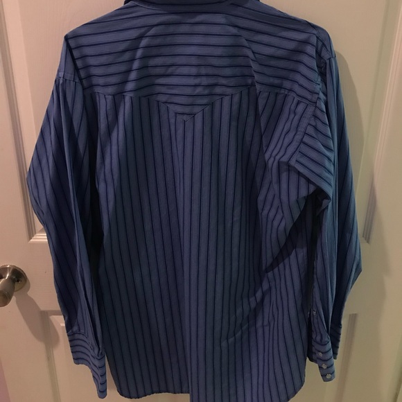 Flying R ranch wear shirt - Picture 2 of 2